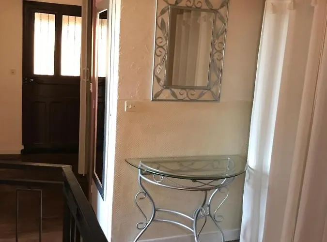 Nyaraló P'tite House *